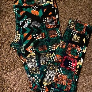 LulaRoe leggings Tall & Curvy, Very good condition